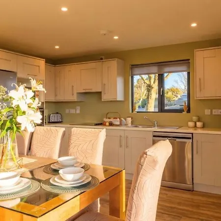 Villa Tara View Garristown